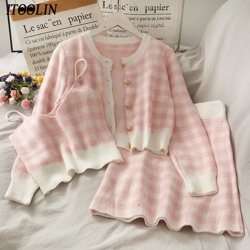 Abito a due pezzi Etolin Sweet Set da tre pezzi da donna Tinta unita Cardigan primaverile rosa Canotta con bretelle corte Set da due pezziMini attillato 230407