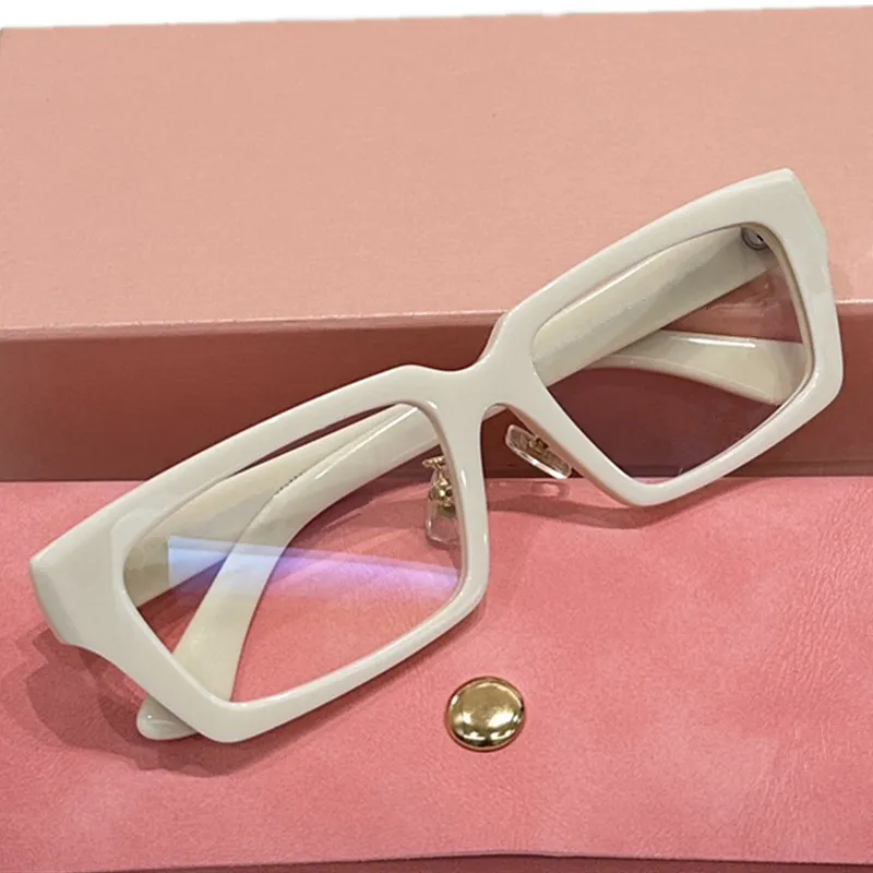 24Luxury Desig Lady Small Rectular Glasses Frame Italy Pure-Plank Fullrim調整可能なノーズパッド4x0f処方眼鏡用の53-18-140ゴーグルフルセットケース