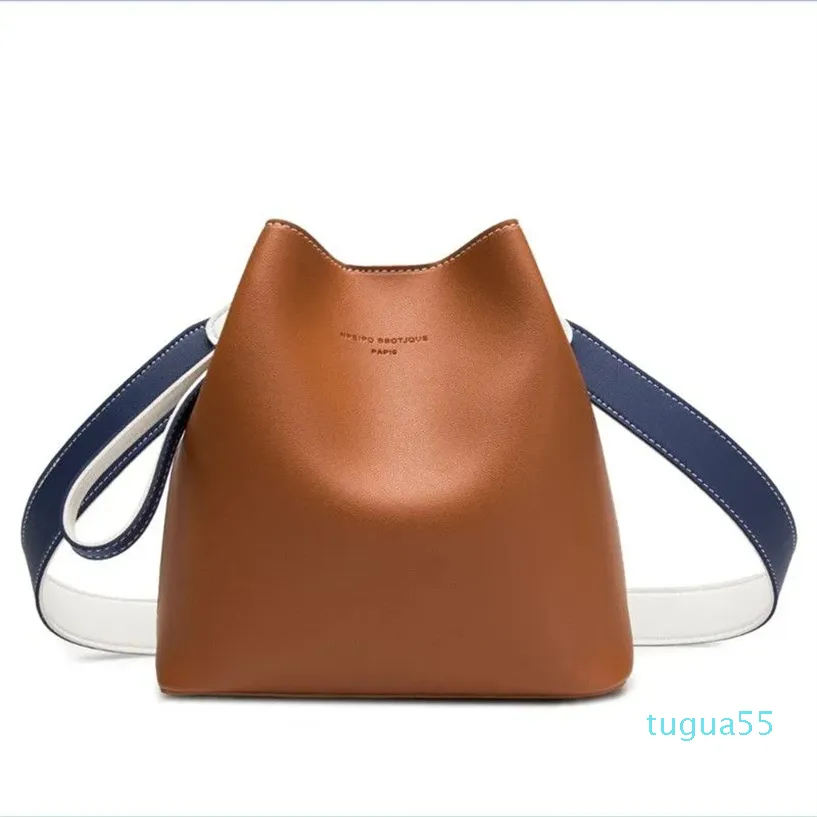 Popular 2024 bucket bag