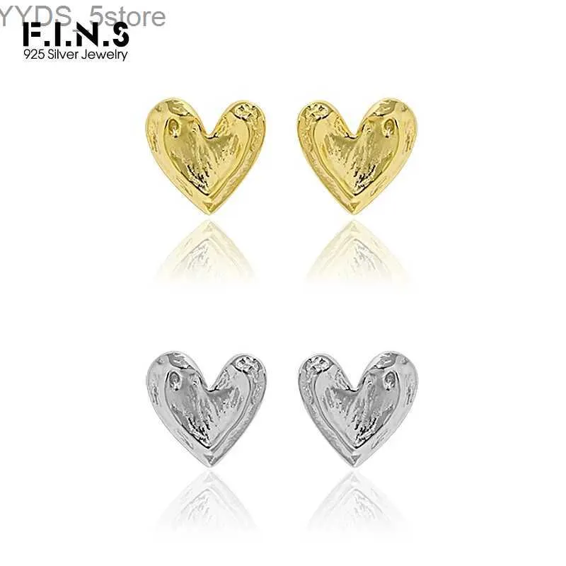 Stud F.I.N.S Korean Woman S925 Sterling Silver Gold Small Heart-Shaped Ear Stud Texture Uneven Piercing Earrings Wedding Fine Jewelry YQ231107