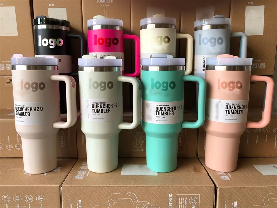 Med 1: 1 Logo 40oz H2.0 Tumblers Cups med silikonhandtag lock och halm rostfritt stål resbilmuggar vakuumisolerade vattenflaskor FY5756 0205