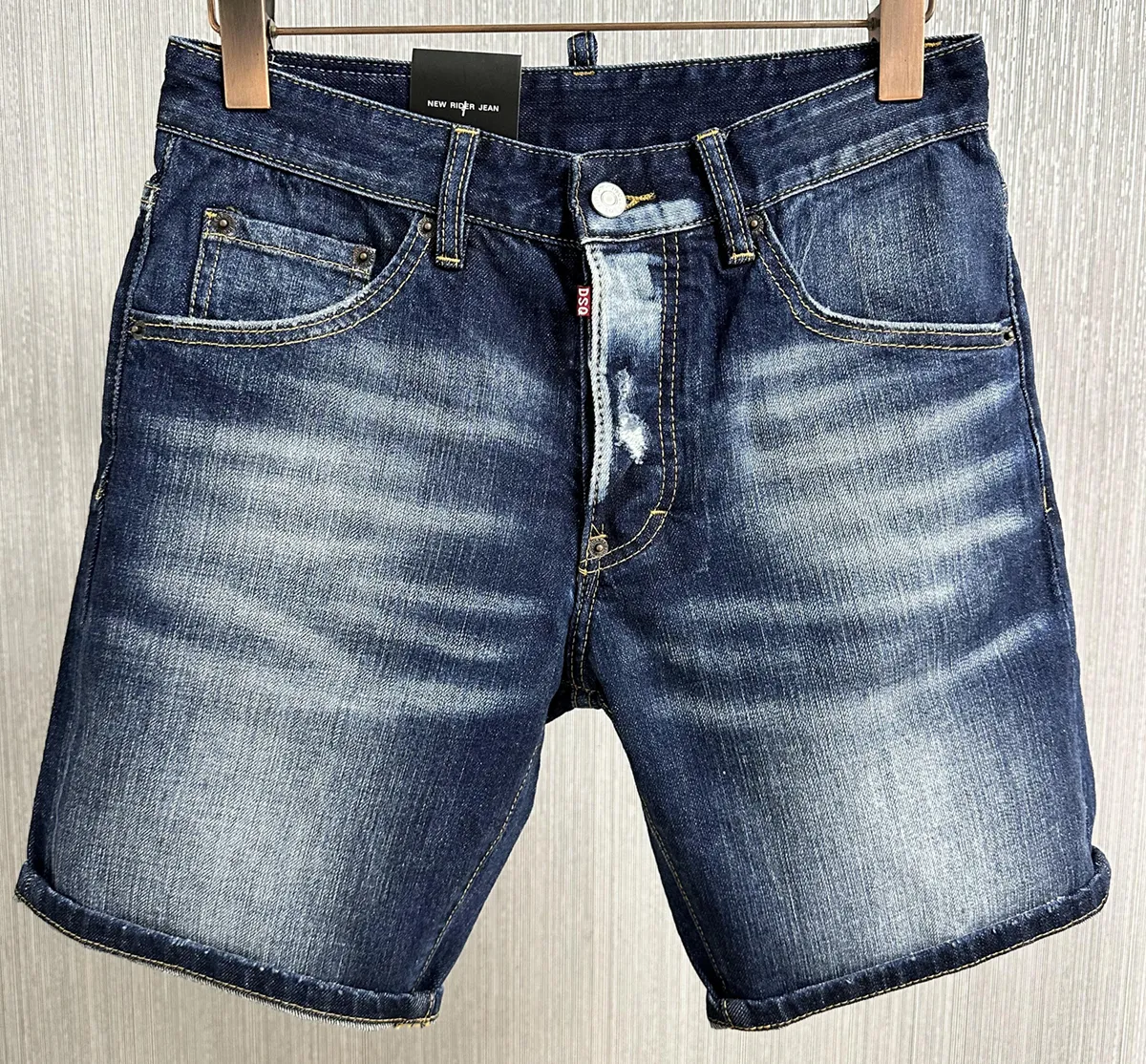 DSQ2 hommes Jeans court luxe Designer été Jeans Skinny déchiré Cool Guy trou causal Denim dsq Jeans lavé court pantalon D20