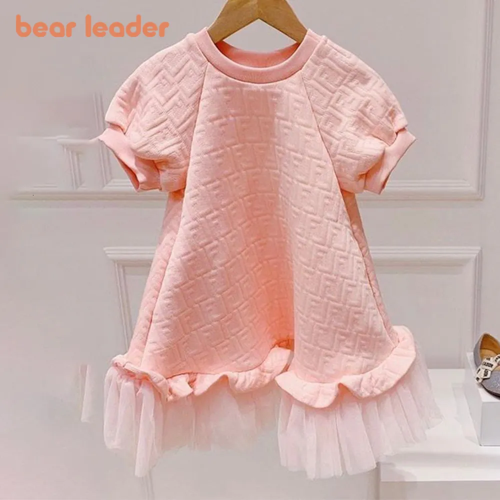 Mädchen Kleider Bär Führer Mode Baby Prinzessin Kleid Rüschen Tutu Frühling Sommer Herbst Kleinkind Kurzarm Vintage Kleidung 230407