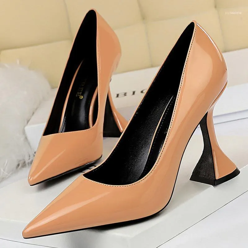 Dress Shoes BIGTREE 2023 Woman Pumps Sexy Party Patent Leather Women Heels Ladies Pointed Toe High 9.5 Cm1