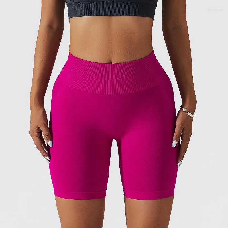 Aktiva shorts sömlösa kvinnors push up hög midja andas ut utomhus springande sport fitness träning tights bulfing leggings korta