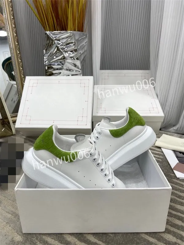 2023 Women Designer Flat Sneaker Buty Casual Buty na płótnie skórzana litera nakładki na platformę modową męską kobietę niskie trampki