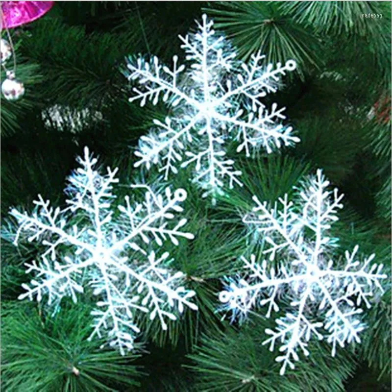 Decorazioni natalizie 30 pz/lotto 11 cm di Plastica Fiocco di Neve Ciondolo Famiglia Decorazione Del Partito Ornamenti Dell'albero