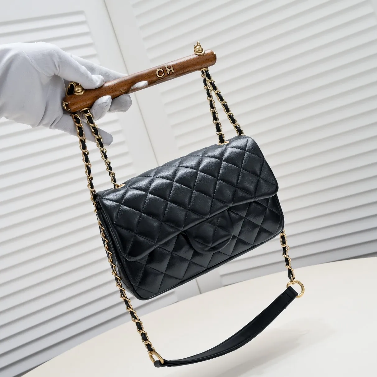 дизайнерская сумка-кошелек дизайнерская женская сумочка Lingge сумка с клапаном из овчины деревянная сумка-палочка деревянная ручка с инкрустацией металлическим логотипом, изысканная и высококачественная