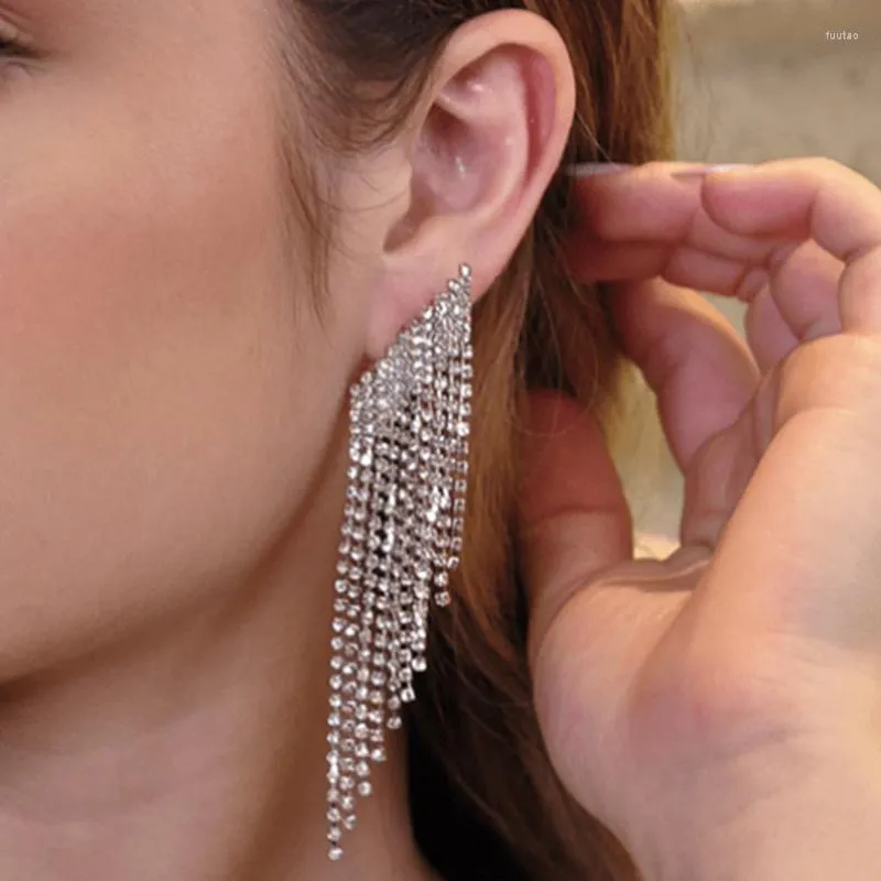 Dangle Earrings Luxury Bridal Clip On Fake Ear Cuff Long Tassel Women 2023 Exquisite Rhinestone Piercing Jewelry