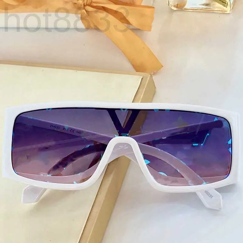 Sunglasses Designer Mens or Women Latest Style One-piece Lens with Letters Curved Face Glasses Wide Mirror Legs Cover Eye Corner Design Travel Vacation 1458u WU4K