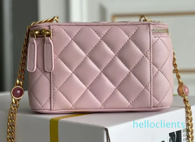 ミラー品質のデザイナー化粧品バッグ贅沢バニティケースシープスキンジェムチェーンバッグ
