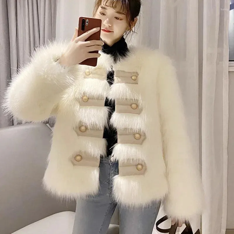 Giacca in pelliccia da donna 2023 Capispalla invernale Piccola versione coreana profumata Abbigliamento Top da donna