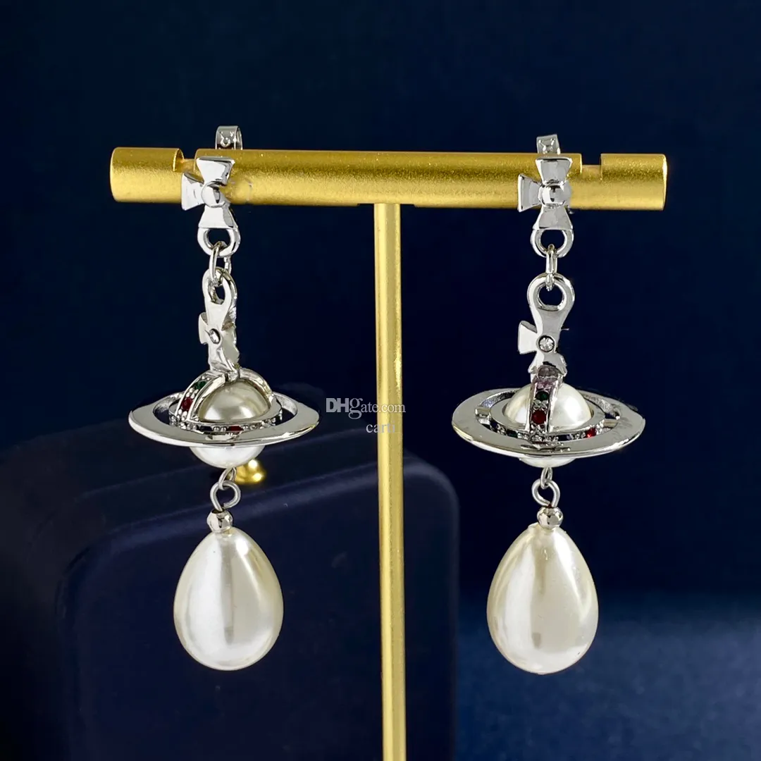 Brincos de garanhão de garanhão Vivian Luxury Brand feminino jóias de moda Earing Metal Pearl String Cjeweler Westwood Woman Ohrringe Dfsd34er