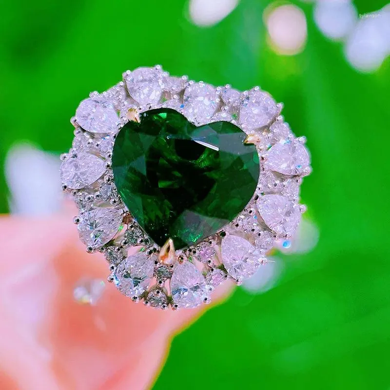 Cluster Rings Imitation Emerald Tourmaline Heart Shaped Love Diamond Temperament Open Ring Female Jewelry