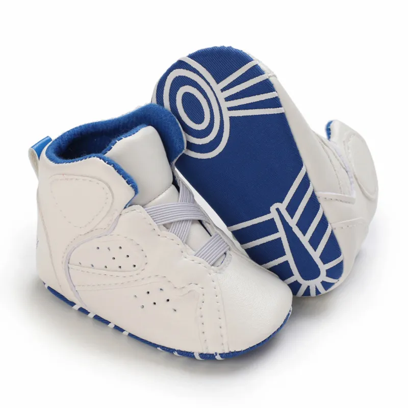 Chaussures bébé Designer garçon baskets fille berceau chaussures nouveau-né premiers marcheurs mode infantile bottes à lacets Jumpman pantoufles enfant en bas âge chaussures mocassins chauds