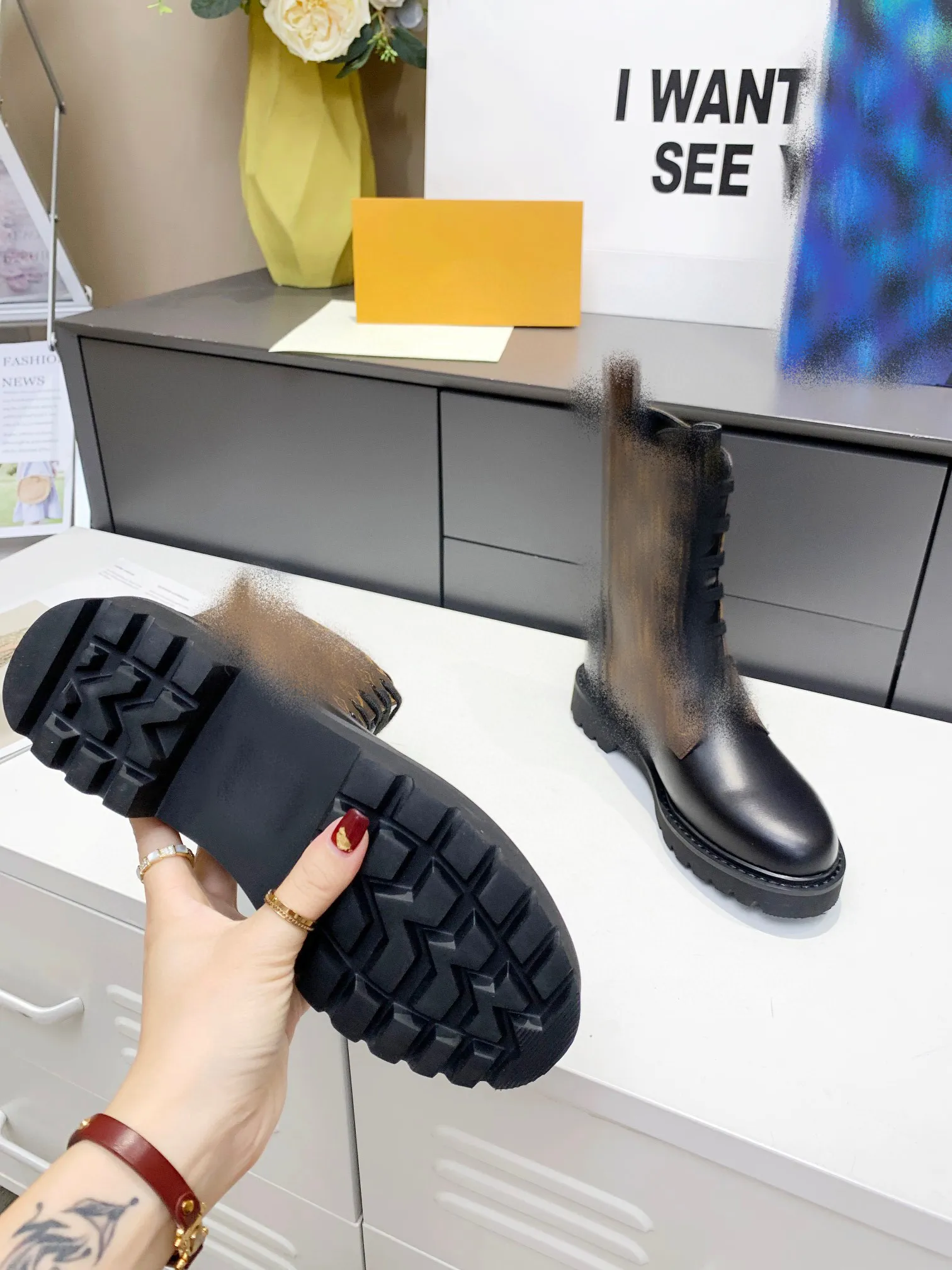 Women's short shop casual boots