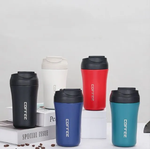 2023 Nieuwe drinkware) roestvrijstalen koffiekopje met een deksel met dubbele drink thermosbeker met dubbele drink met stro-clamshell stuiterende auto 400 ml kopje