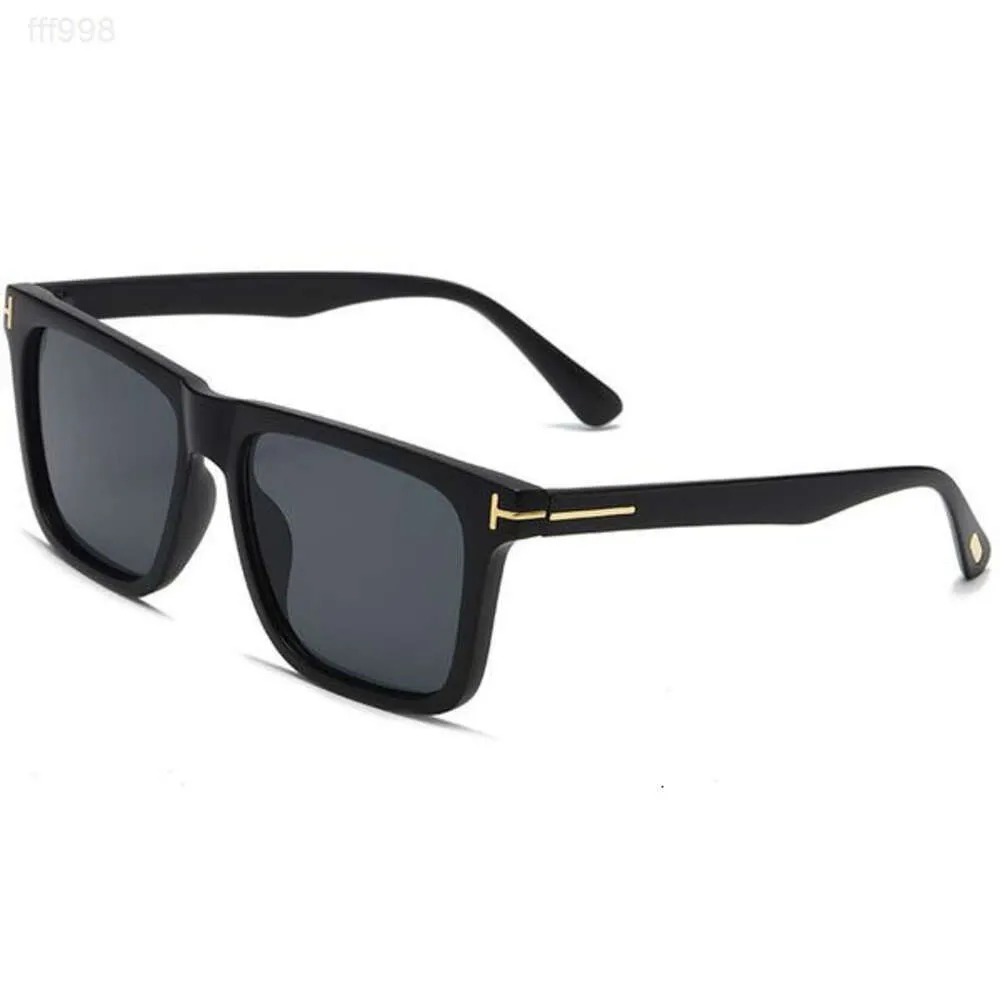 Bond Man Tom-Fords Goggle Sun Femme James Designer Box Lunettes de soleil Lunettes de soleil Plage avec lunettes Lunettes de luxe Marque Y97M