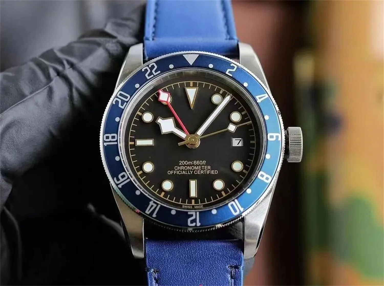 U1 Top AAA Black Bay Qualidade AAA Gmt Pelagos M79470-0001 Relógio suíço com moldura de cerâmica Série Bronze Relógio de pulso mecânico automático de safira luminosa Geneve