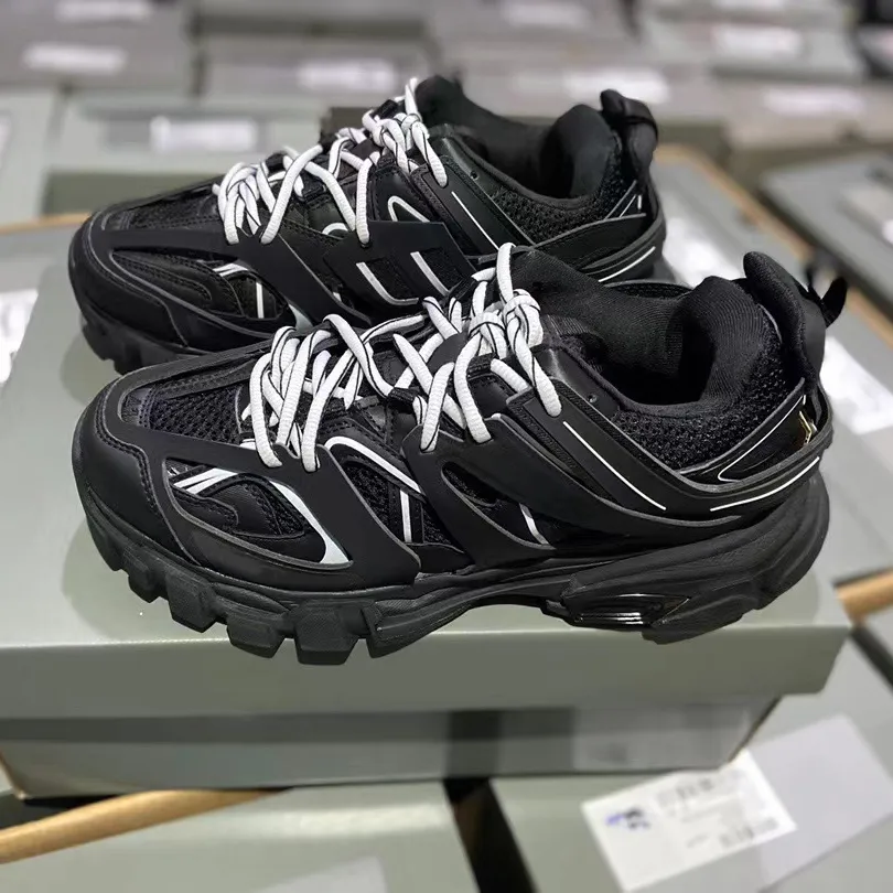 Designer Track 3.0 Runner Sneakers Runing Shoes Tracks 3 For  display picture 3