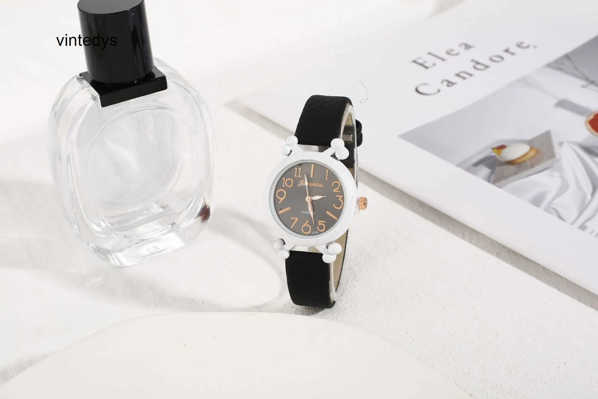 Quartz Watch High Precision New Simple and Fresh Student Quartz Watch Fashion Trend Digital Face Small Leisure Style Women's