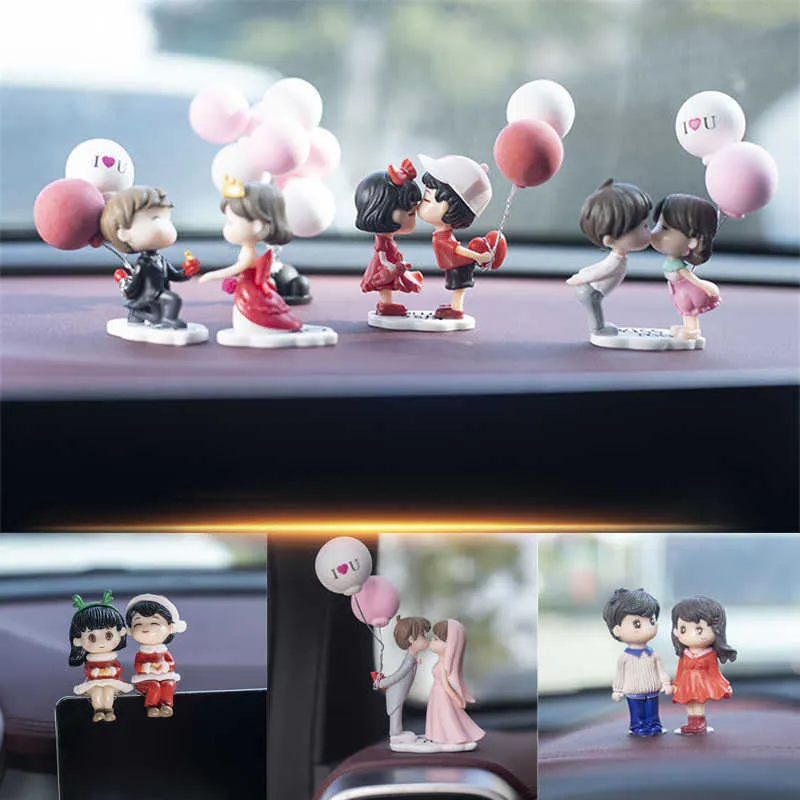 Decorations Cute Couple Interior Decorative Ornament Auto Center Console Dashboard Rear Mirror Mount Dolls Car Accessories Girls Gifts AA230407