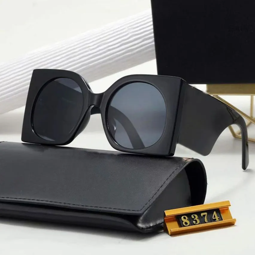Gold designer sunglasses with photochromic amber lenses for  display picture 3