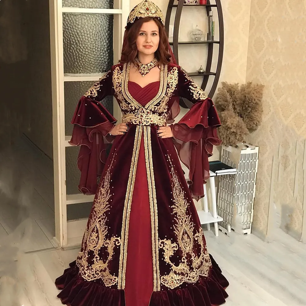 Vintage Turkish Kaftan Formal Evening Dresses With Flare Sleeves Burgundy Velvet Long Arabic Moroccan Prom Gown For Women Gelinlik In Dubai