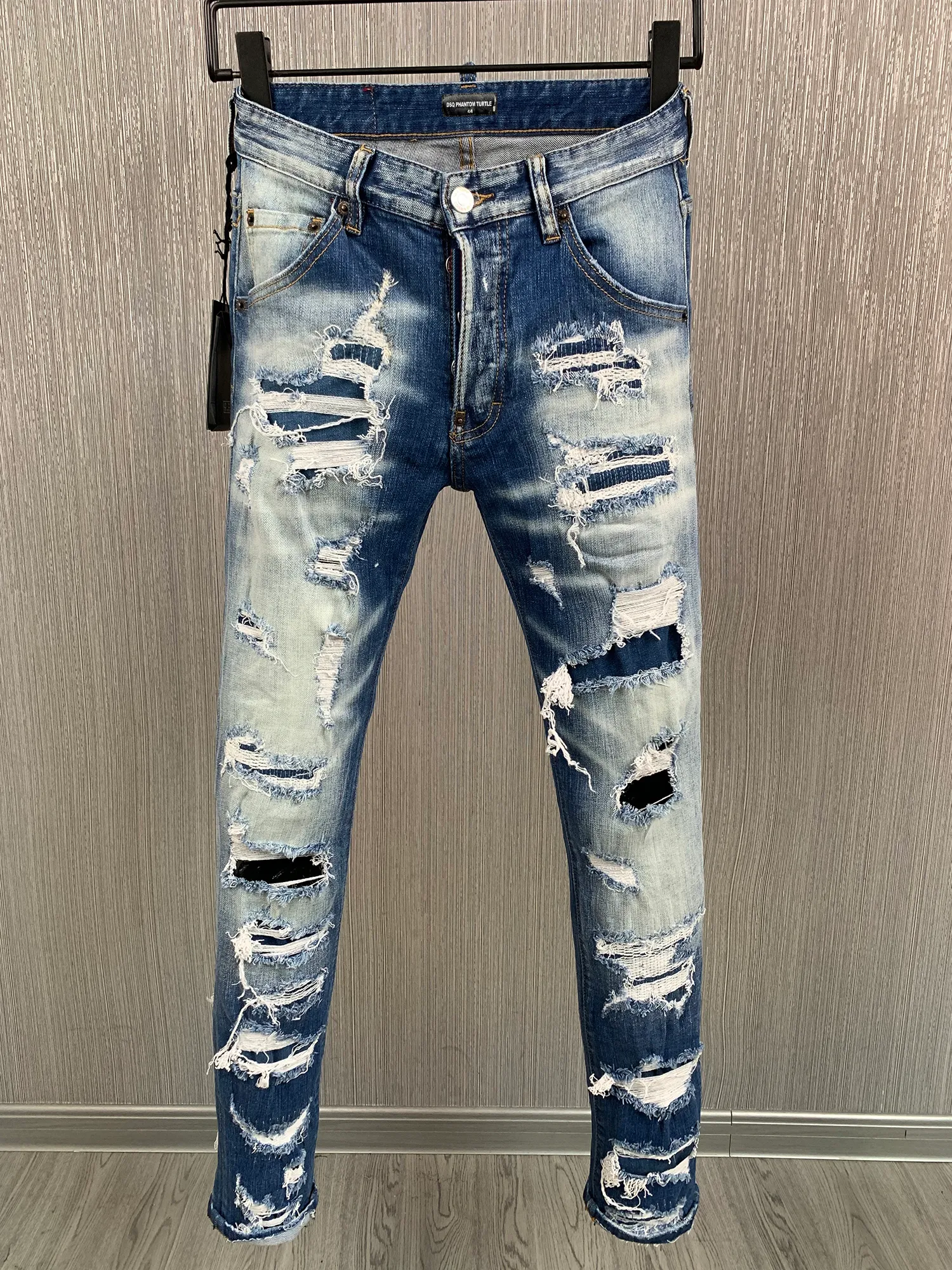 DSQ Phantom Turtle Jeans Men Mens Mens 럭셔리 디자이너 청바지 스키니 찢어진 멋진 사람 인과 구멍 데님 패션 브랜드 Fit Jean Man Washed Pant 60870