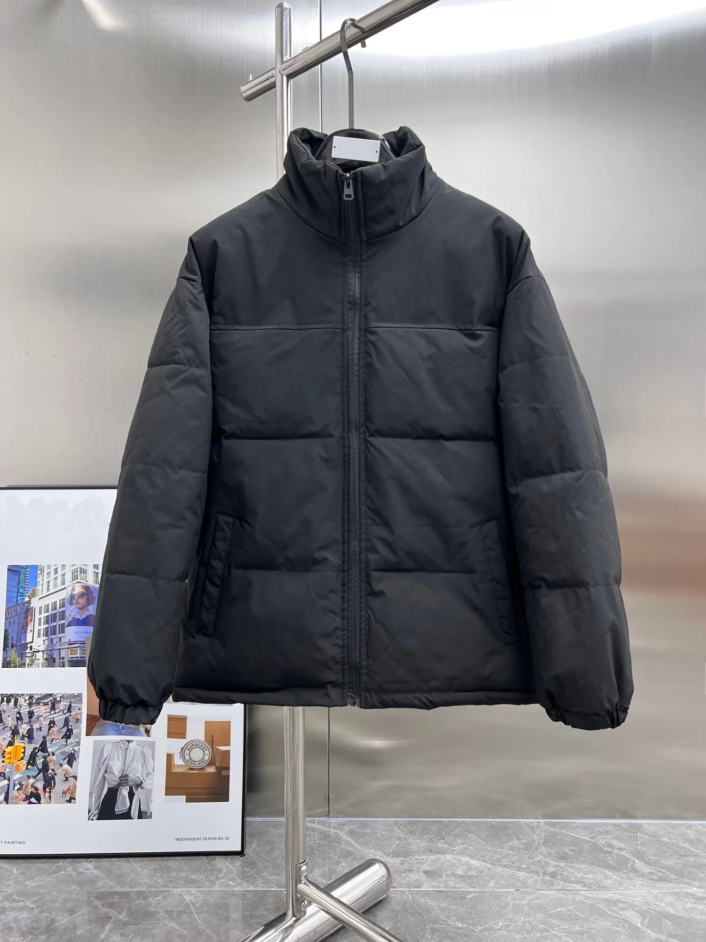 남자 다운 자켓 파카 여자 고급 블랙 다운 재킷 고급 캐주얼 야외 겨울 따뜻한 두꺼운 지퍼 디자이너 남자와 여자 겉옷 커넥터 재킷 W16