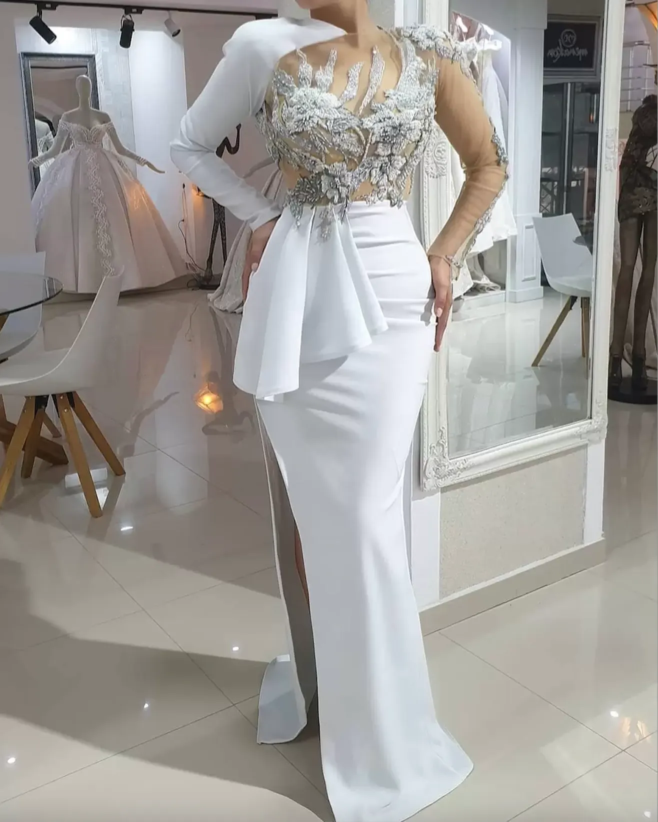 Arabic Aso Ebi White Lace Beaded Sexy Evening Dresses High Split Prom Dresses Long Sleeves Formal Party Second Reception Gowns