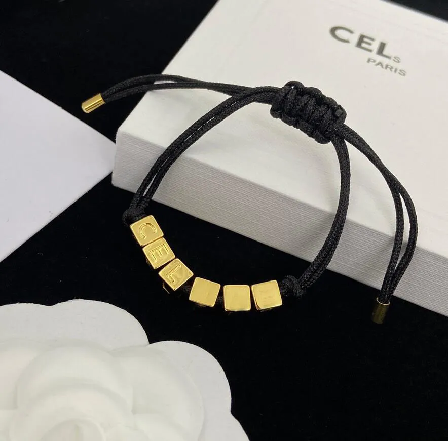 Europe et Amérique Cube Dés Lettre Charme Bracelet Corde Noire Chaîne Chaîne De Luxe Designer Extensible Bracelet pour Hommes Femmes Mariage Fête Amant Cadeau