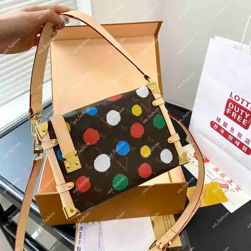 Street Fashion Women Trunk Rame Torby Letters Dot Skórzane torebki Nowi projektanci hobos crossbody torebka damska hobo złota klamra torba 04083f