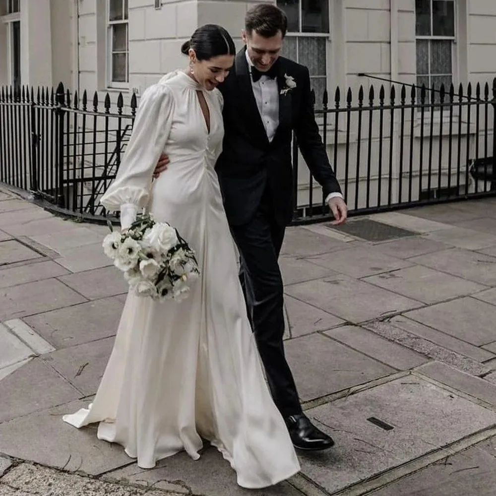 2024 elegante vestido de casamento linha a halter mangas puff plissado sem costas cetim de seda vestidos de festa de noiva novia