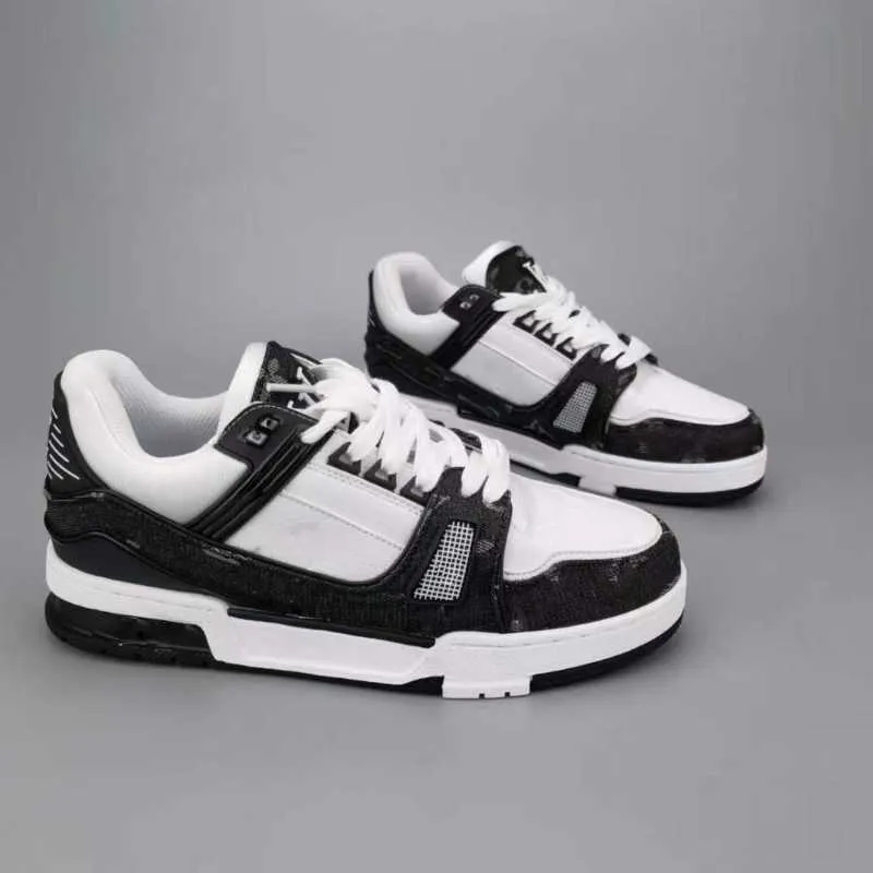 Men Causal Shoes Fashion Woman Leather Sneakers White Black mens womens Sneakers