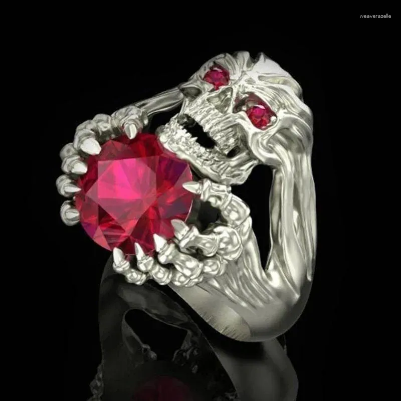 Cluster Rings Arrival Fashion Men's Ring Punk Skull Heart Of Fire Hostility Gifts Luxury Jewelry TRENDY Party Wholesale