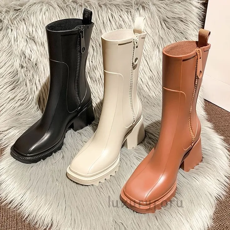 Designers de luxo mulheres botas de chuva estilo inglaterra botas antiderrapantes à prova dwaterproof água welly borracha chuvas sapatos tornozelo bota botas ao ar livre