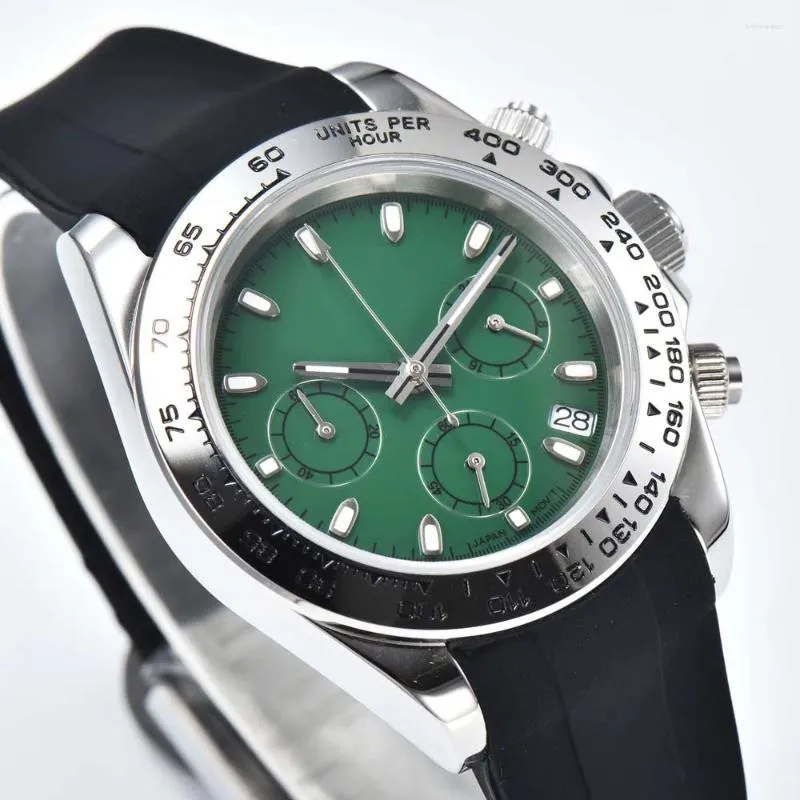 Relógios de pulso DIY logotipo personalizado 40mm safira vk63 quartzo relógio masculino verde três olhos estéril esportes relógio multifuncional cronógrafo