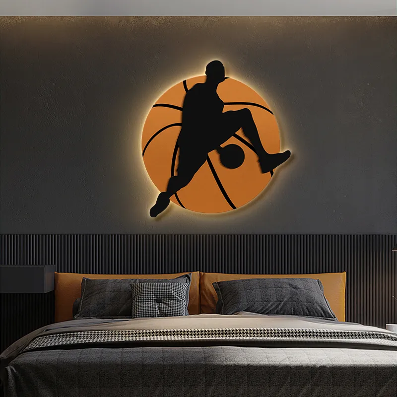 Nouvelle peinture de décoration de chevet de chambre à coucher moderne et minimaliste, peinture suspendue de chambre de garçons et d'enfants, peinture lumineuse LED de basket-ball, peinture murale de couloir