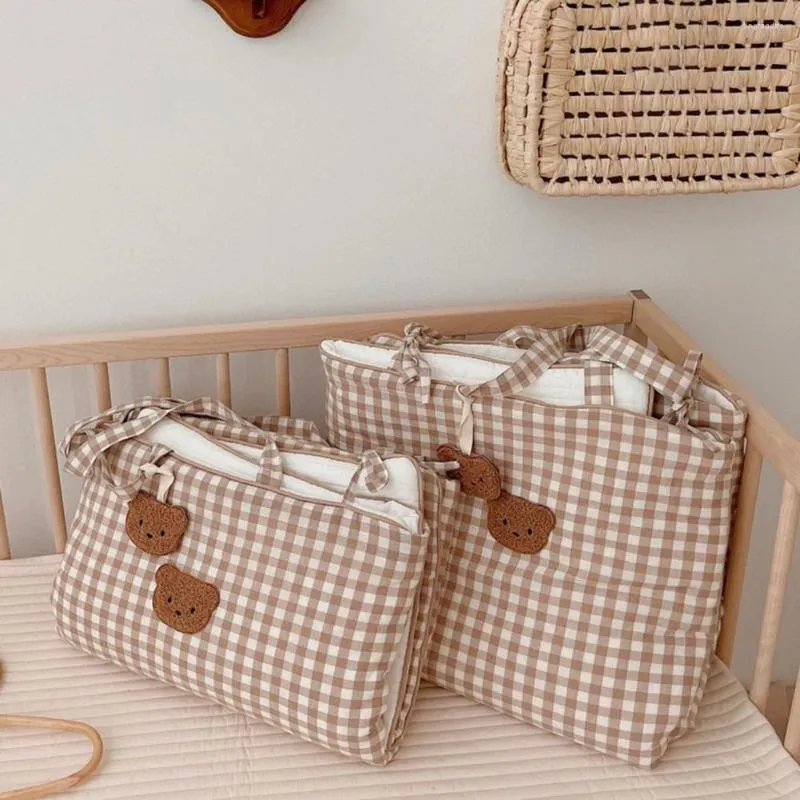 Almohada Multicolor Atractivo Patrón de cuadros creativos Colchoneta acolchada para bebés Algodón infantil Más espesa para el dormitorio