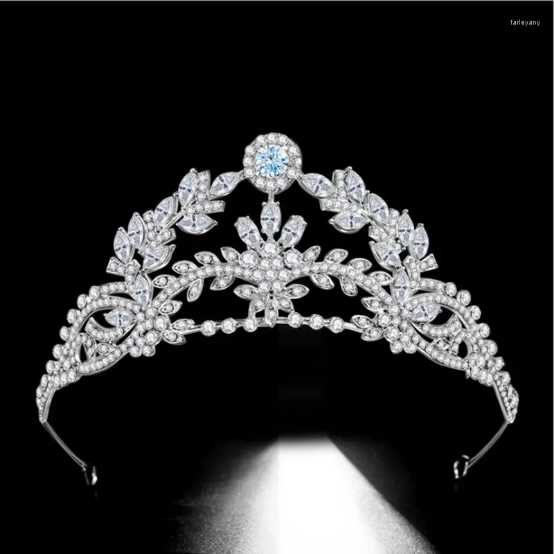 Klipy do włosów GS11617 Europejska i amerykańska cyrkon ślub ślubny stop Crystal Princess Wedding Crown Tiara Rhinestone Hairpiece