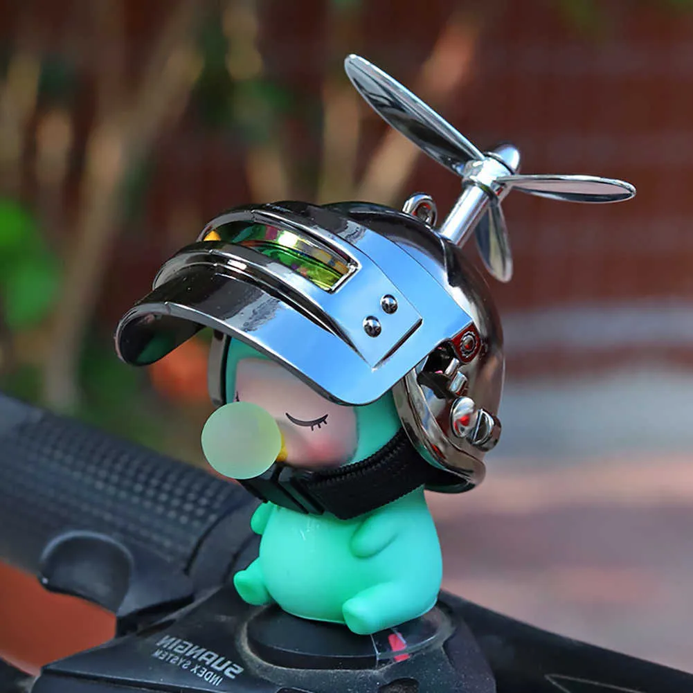 Decorações Motocicleta Ornamento de bicicleta Ciclismo de desenho animado fofo criança adulto com capacete de capacete de bicicleta de bicicleta de bicicleta acessórios de carro Interior AA230407