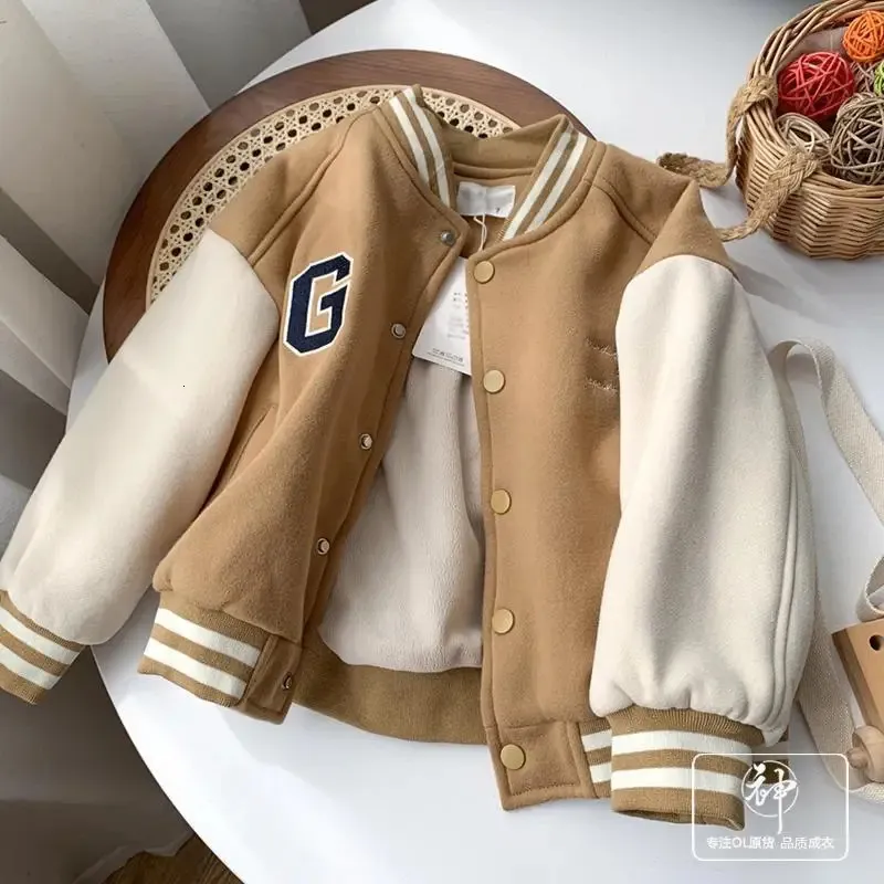 Cappotto Giacca invernale Tuta da baseball Giacca in cotone Bomber per bambini Piccoli vestiti per bambini per adolescenti Cappotti trapuntati Giacche Ragazza Ragazzo Inverno 231108