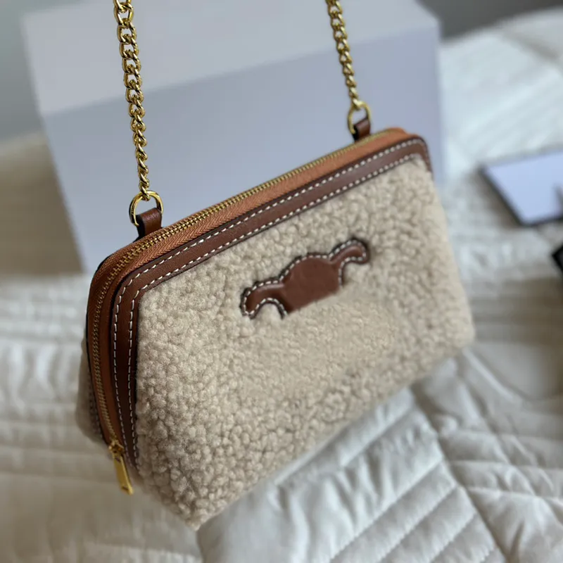 Designer Borsa a tracolla Borsa a mano moda Donna Marsupio Teddy Marsupio fuzzy Marsupio Designer Uomo Borse a tracolla soffici Cinture in vita CHD2311084-25 we_fashion