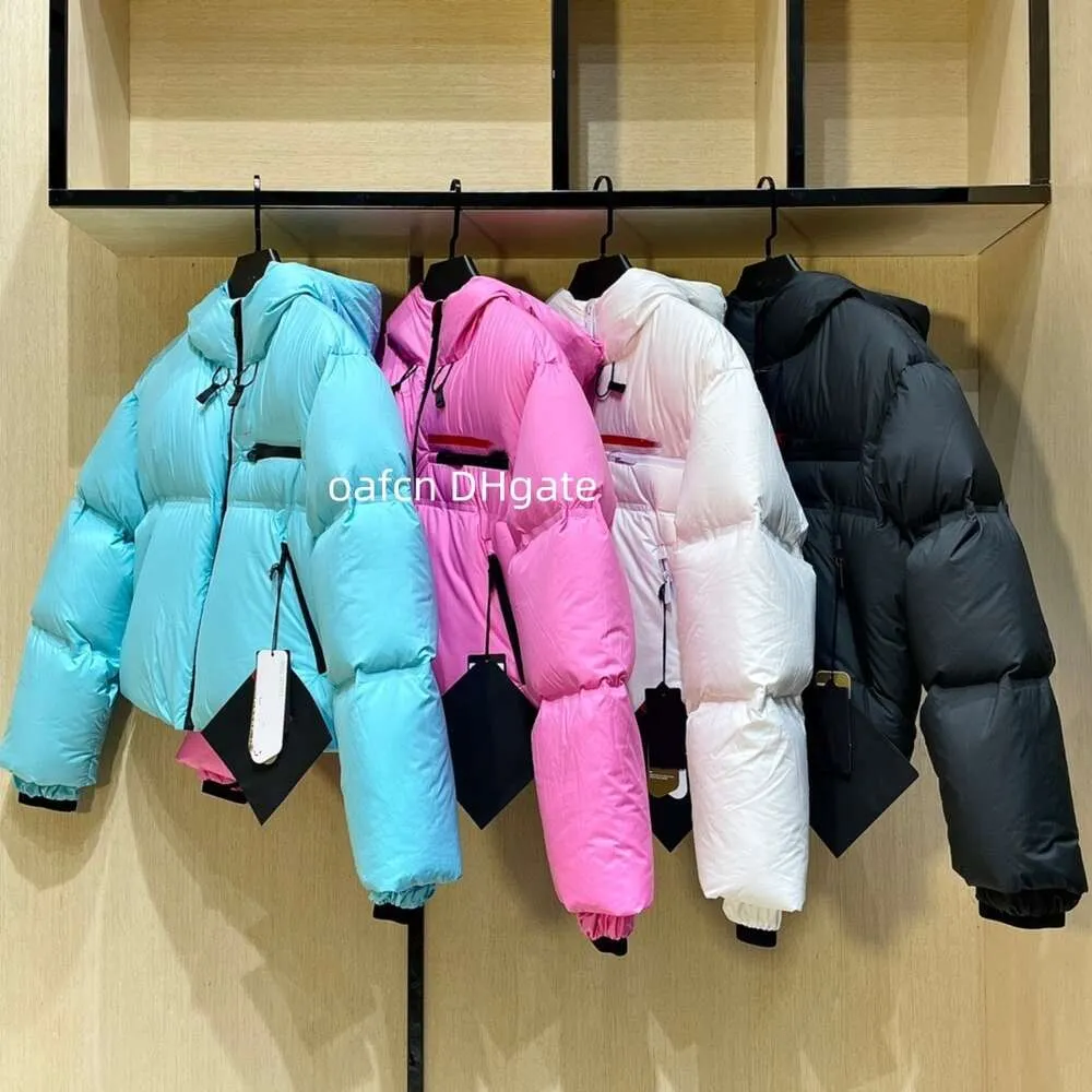 23FW Diseñador Chaqueta para mujer Parkas Abrigo de plumón Moda Chaqueta corta Estilo Slim Fit Corsé Abrigo grueso Bolsillo a prueba de viento Tallas grandes Cortavientos cálido para mujer S-XL