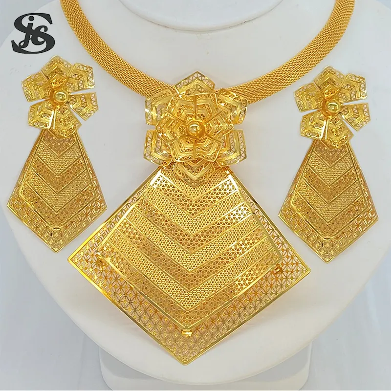 Earrings Necklace Dubai Fashion Jewelry Set 24K Gold Plated Flower Shape Copper Earrings Necklace For Women Wedding Party Wholesale Jewelry Set 230408