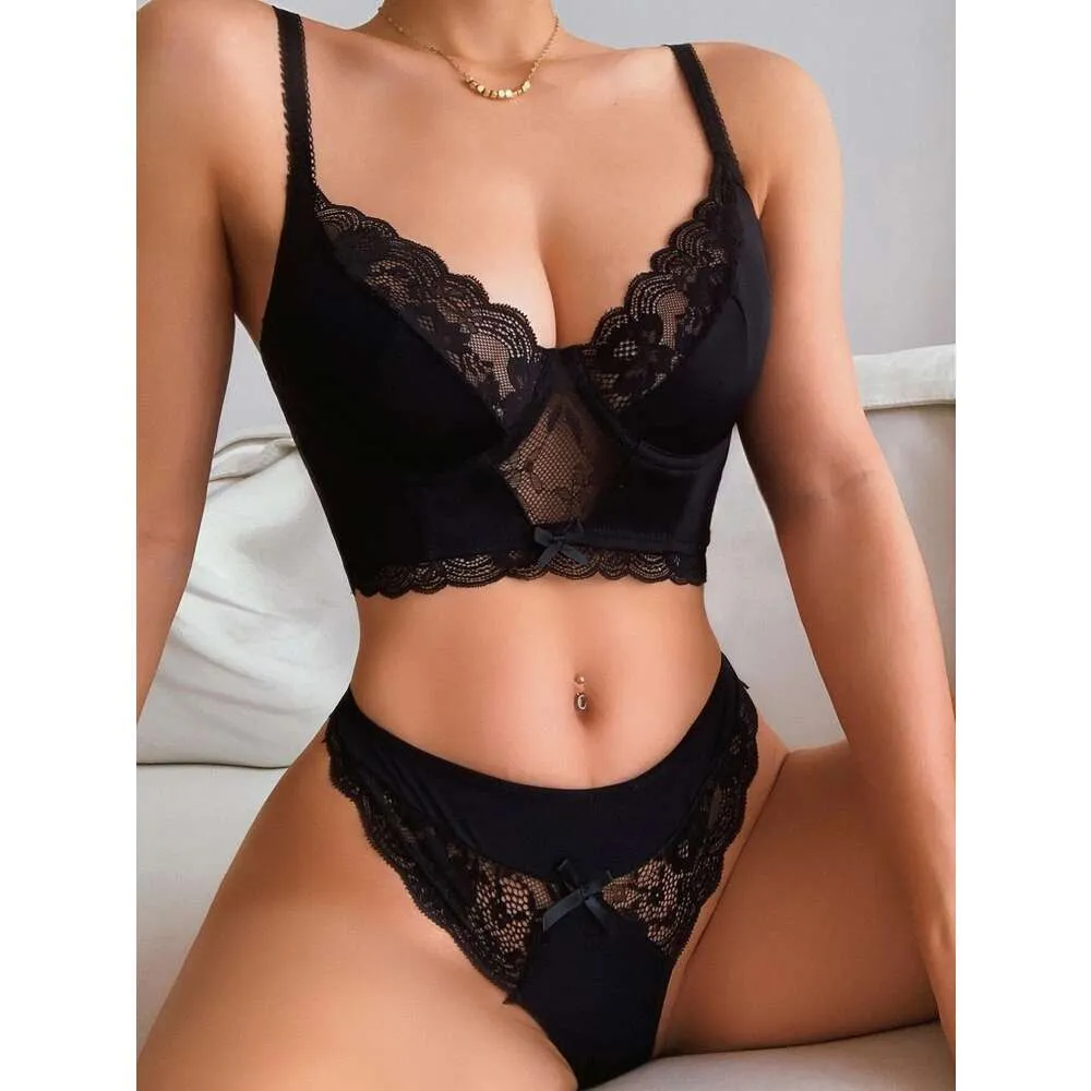 Mode transparant kanten ondergoed erotische lingerie dames stalen ring beha slipje 2-delige sexy holle pamas set