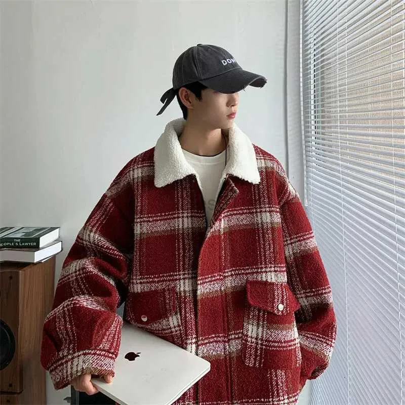 Men's Jackets 2023 Winter Men's Loose Thicken Lamb Wool Parkas Lattice Printing Snow Jackets In Warm Coats Red Cotton-padded Clothes S-2XLzln231108