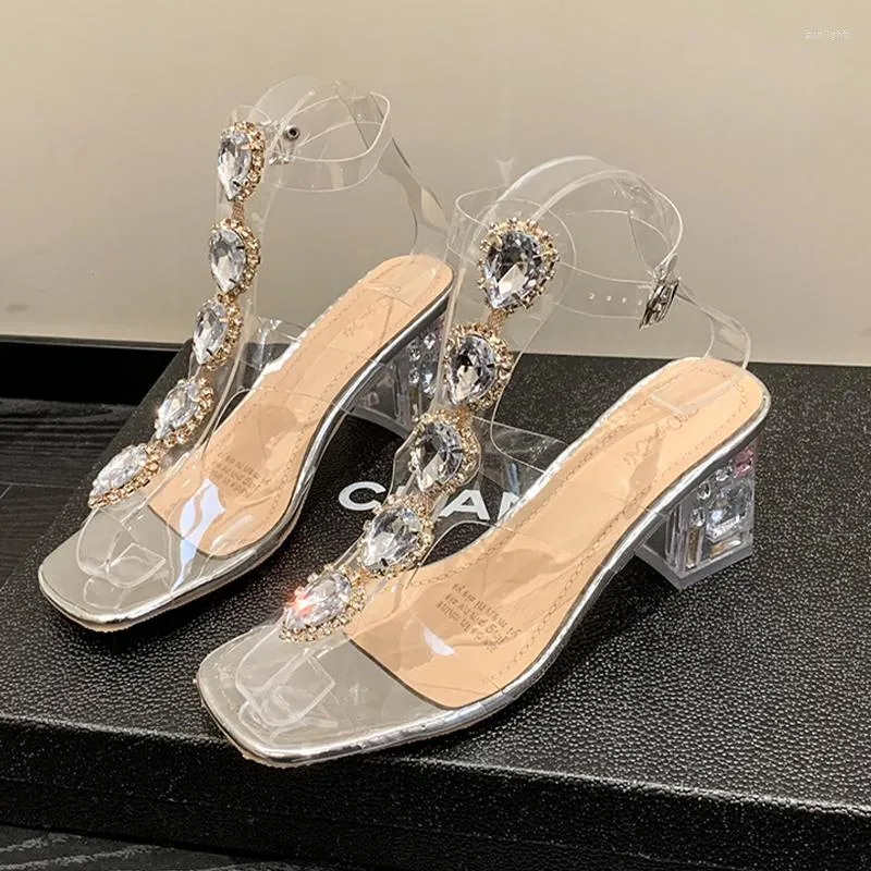 Scarpe eleganti 2023 Sandali in PVC di marca estiva Donna Tacchi alti in cristallo Décolleté spessi da donna Escursionismo superficiale trasparente