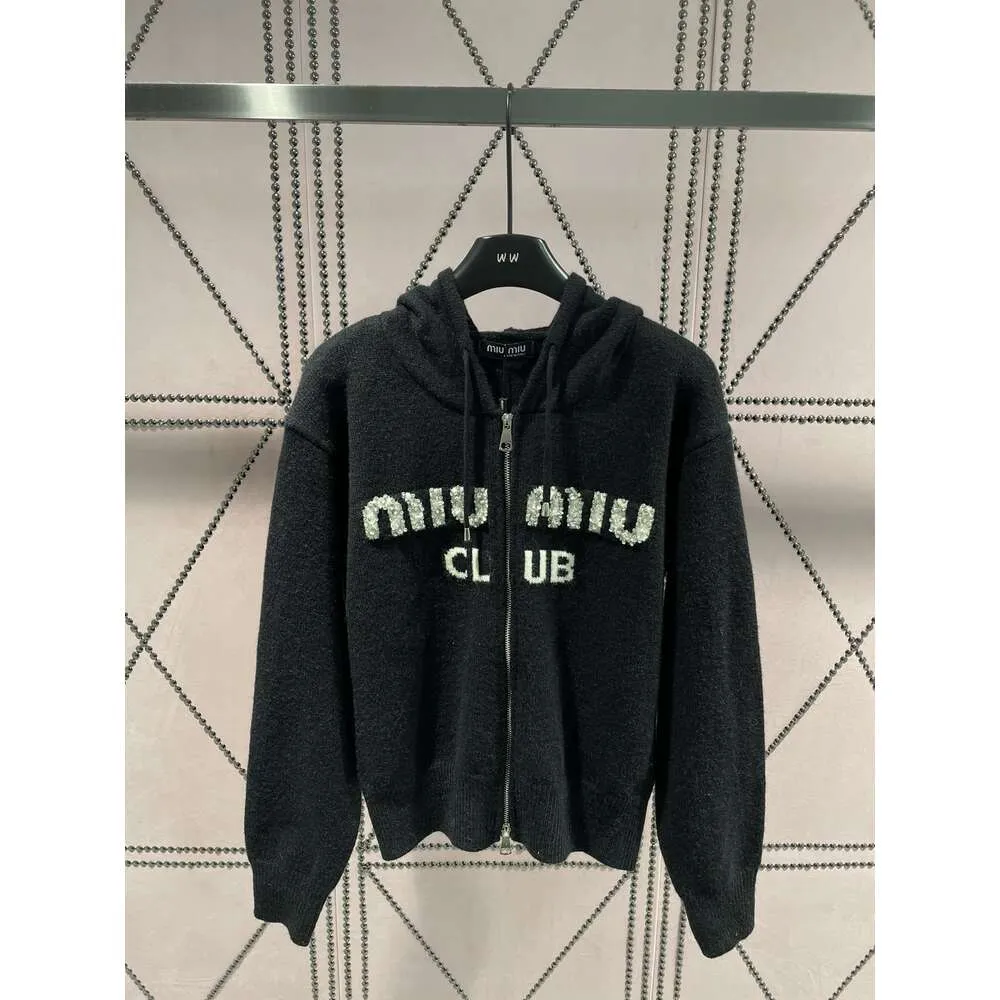 Mi23 Autunno/Inverno nuovo stile da ragazza industria pesante acqua chiodo diamante lettera decorazione cardigan maglione a maniche lunghe con cerniera con cappuccio